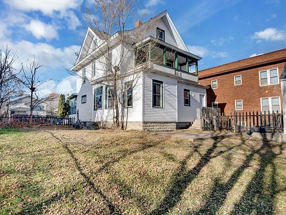 4th image of 253 3rd Ave S