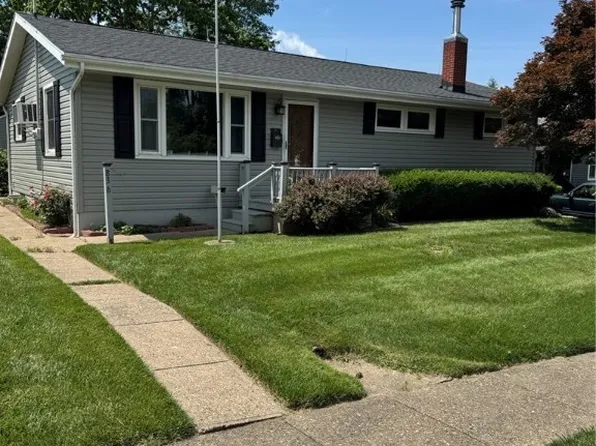 836 Caldwell St, Zanesville, OH 43701