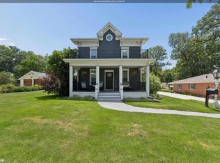 1417 Main Ave, Clear Lake, IA 50428