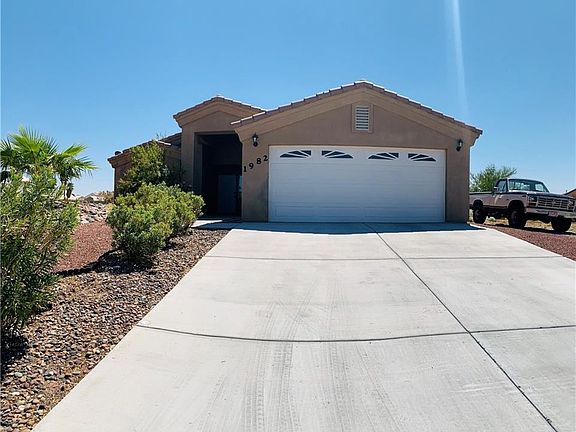 2nd image of 1982 E Desert Dr