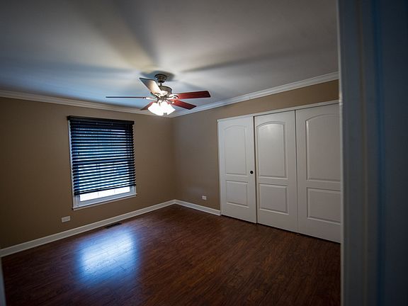 4th image of 829 Revere Ct