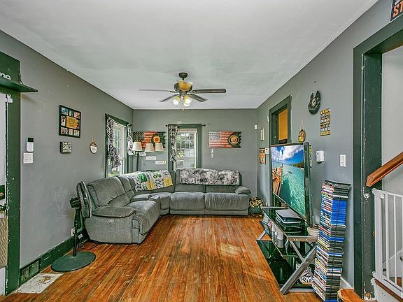 3rd image of 1604 Sterling Ave