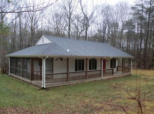 2340 Goodluck Rd, Maidens, VA 23102