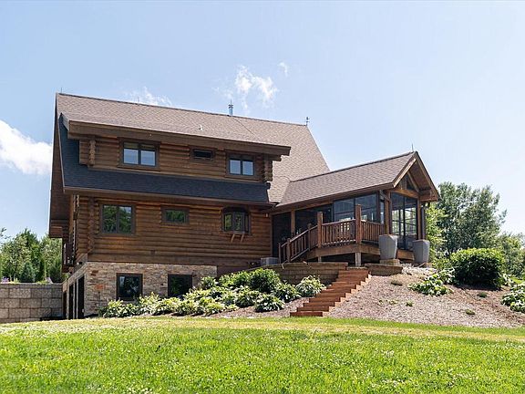 3rd image of 65416 DeSoto Bluffs DRIVE
