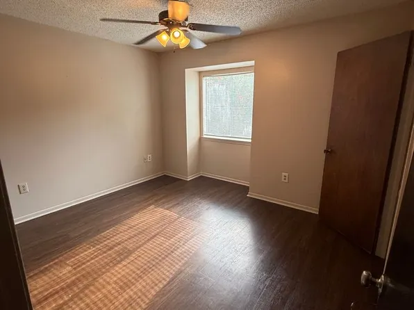 Gm 8848 Gsri Ave, 8848 Gsri Ave #C, Baton Rouge, LA 70810
