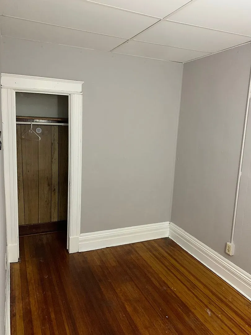 223 Western Ave — Photo 4