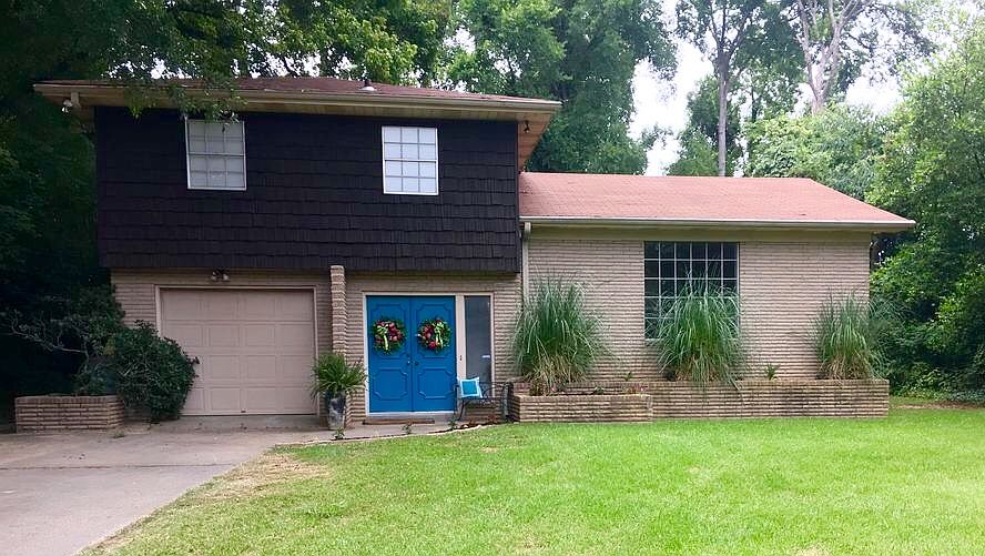 1st image of 105 Buena Vista Dr