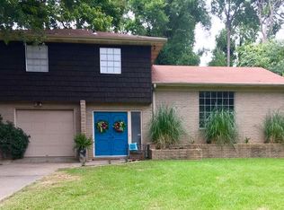 105 Buena Vista Dr, Vicksburg, MS 39180