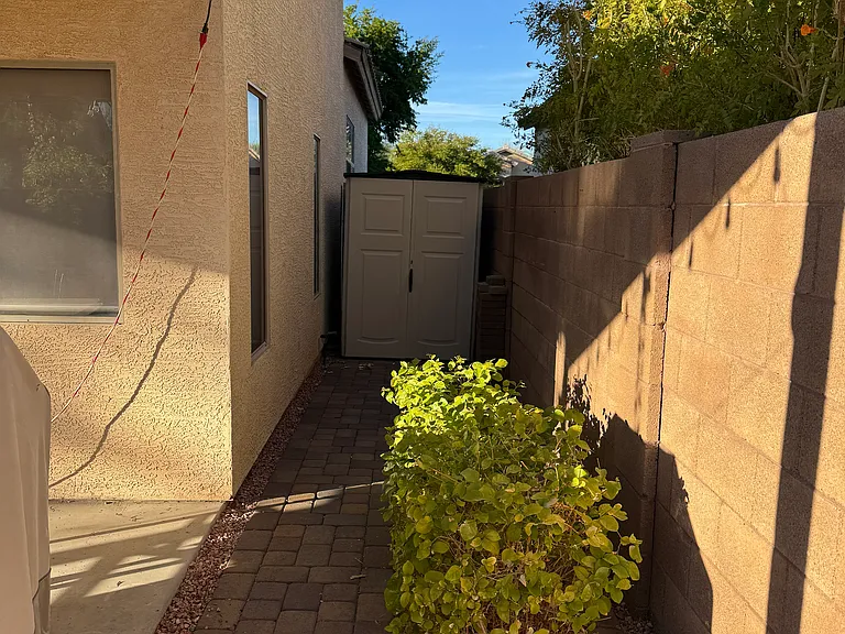 2445 W Running Deer Trl — Photo 43