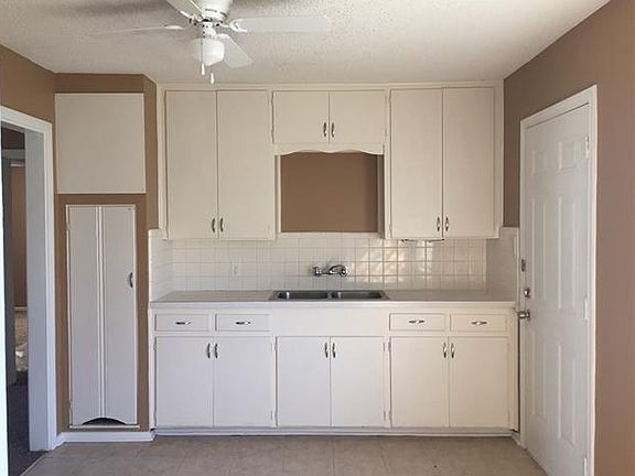 5th image of 2815 Birch Park Dr