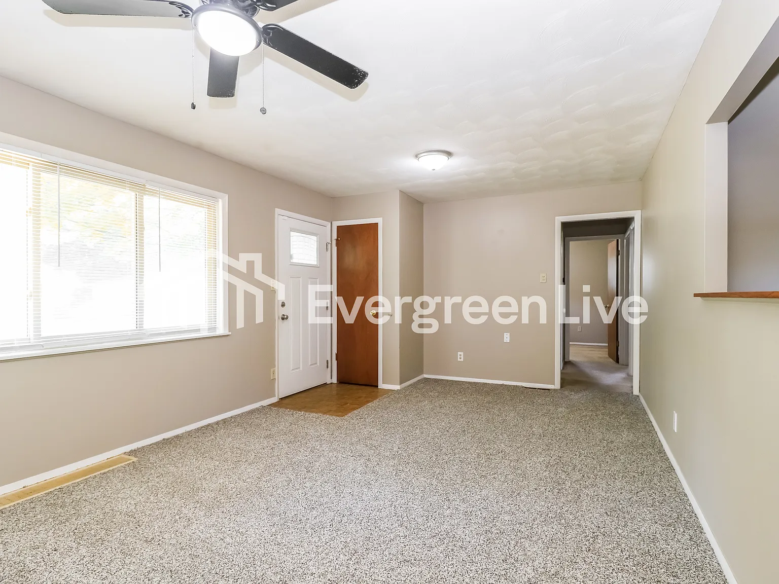 3 bed, 2.0 bath, 925 sqft, $1,495 — Photo 4