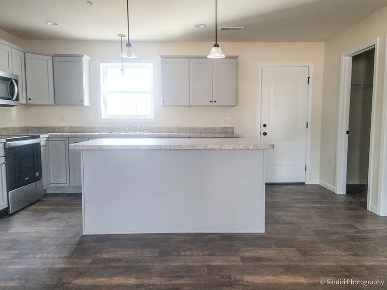 12 Skip Ln — Photo 11