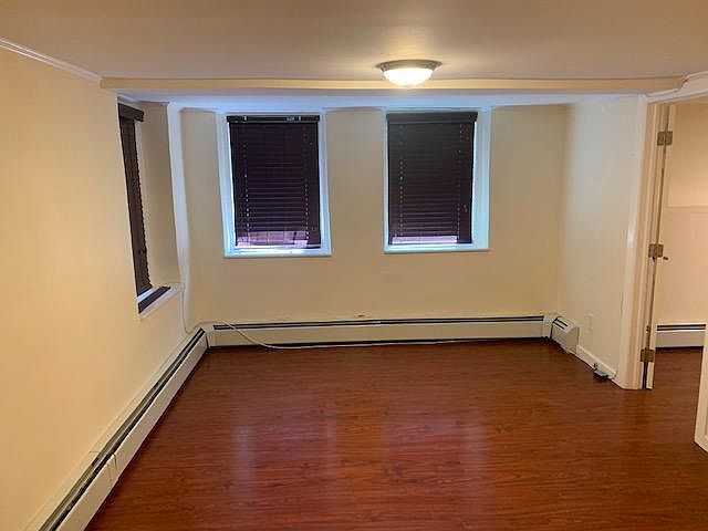 2nd image of 292 N Middletown Rd Floor 1
