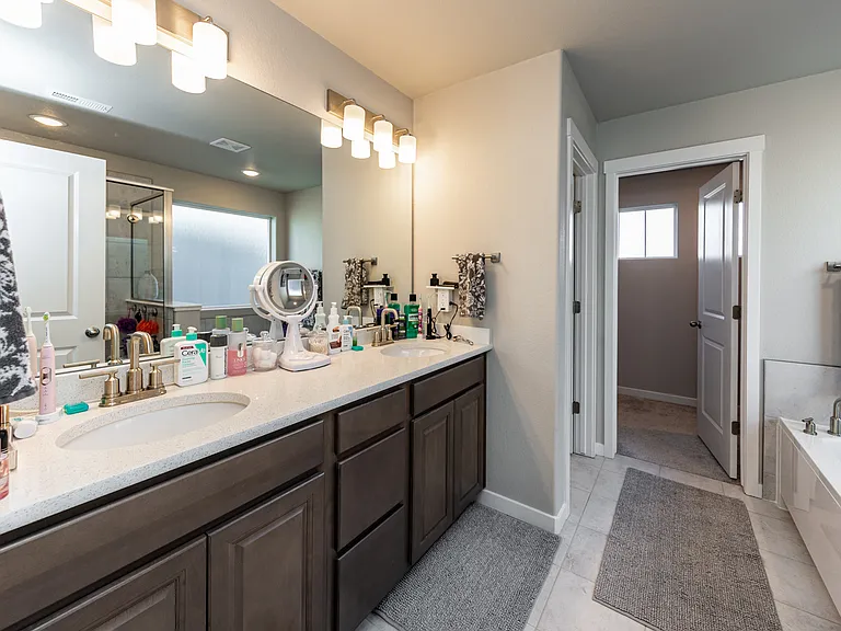 7877 Buffalo Horn Dr — Photo 49