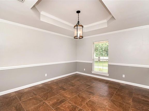 5th image of 10691 Hunters Ridge Dr
