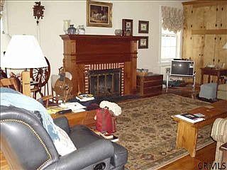 2nd image of 200 Hanehan Rd
