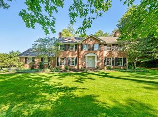 641 Pine Rd, Sewickley, PA 15143