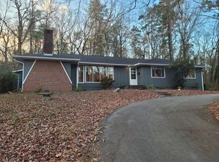 1320 S Seminole Dr, Chattanooga, TN 37412