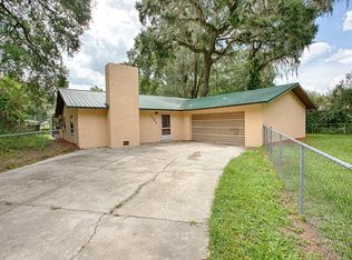 2548 County Road 422, Lake Panasoffkee, FL 33538