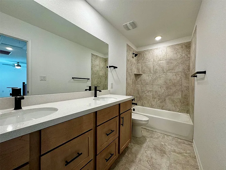 1602 Iberville Dr — Photo 16