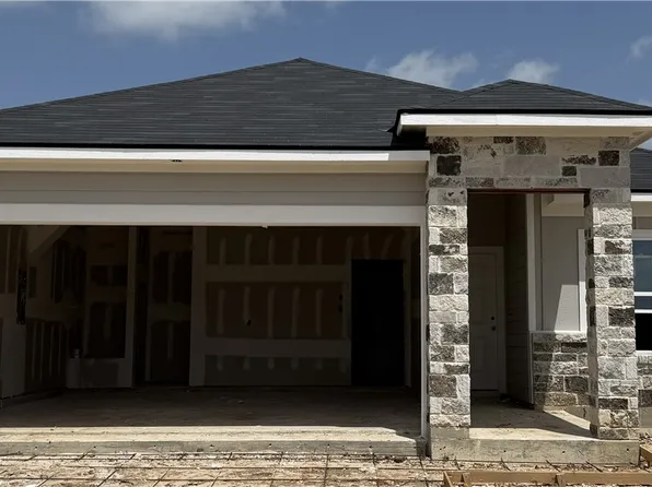 5526 Harriet St, Bryan, TX 77807