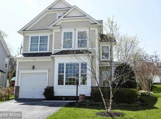 114 Newmarket Ct, Catonsville, MD 21228