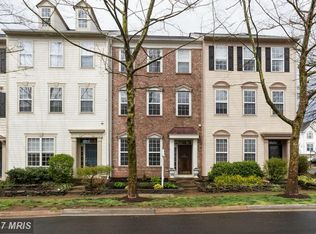 43548 Mink Meadows St, Chantilly, VA 20152