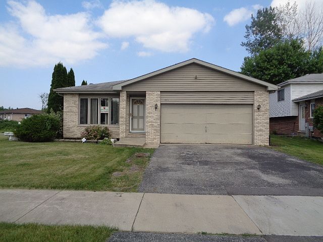 1st image of 12501 S Arbor Dr