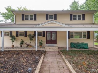 1 Concord Dr, East Brunswick, NJ 08816