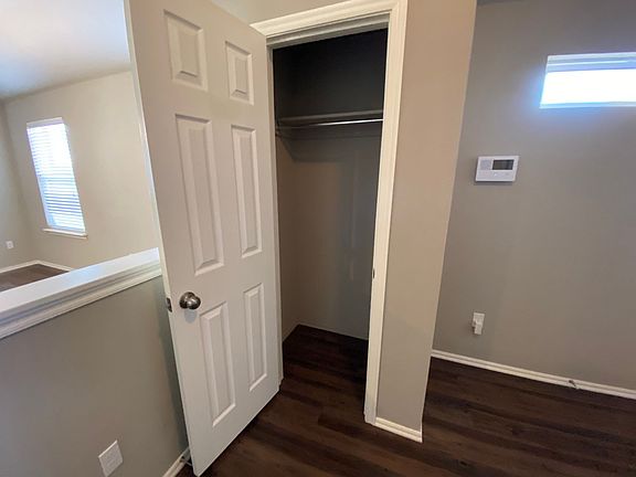 5th image of 4517 Hunter Blvd