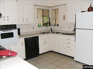 3rd image of 625 Lenwood Dr