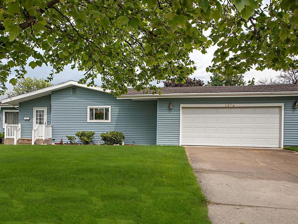 1st image of 2809 Sunnydale Dr