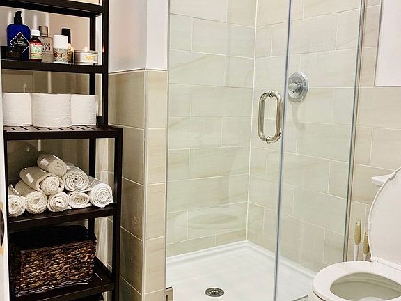 4th image of 551 W 161st St #1FF