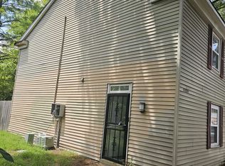 5233 Flowering Peach Dr, Memphis, TN 38115