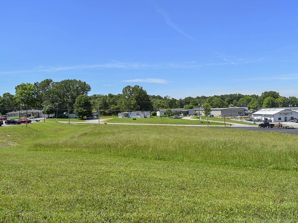 2nd image of Veterans Way