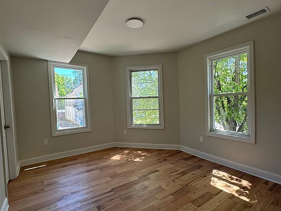 3rd image of 740 Dixwell Ave #2A