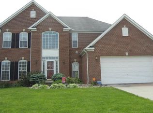 2768 Pinegate Dr, Barberton, OH 44203