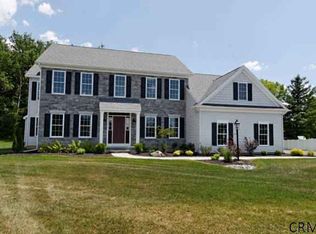 15 Spring Farm Ln, Guilderland, NY 12084