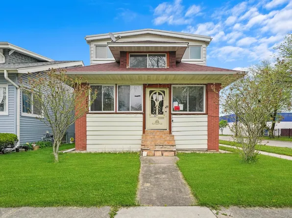 347 Englewood Ave, Bellwood, IL 60104