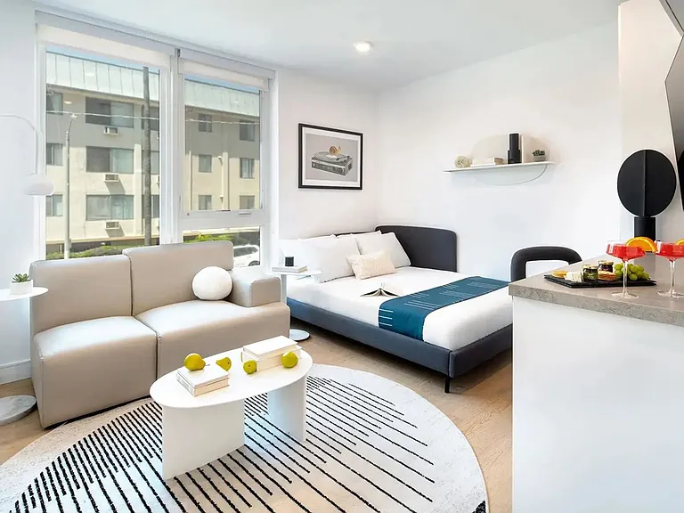 Miles at Harvard | Live Simply ||Co-Living — Photo 23