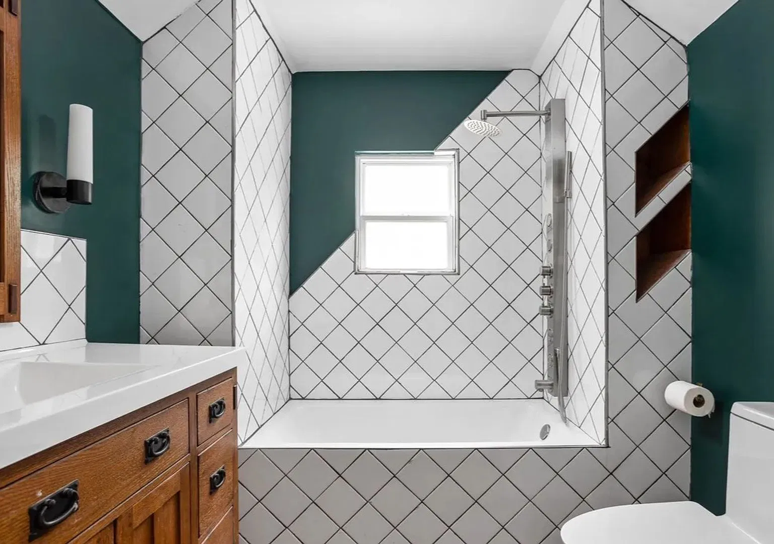 Sophisticated 4 Bed, 2.5 Bath Home in Indy, Pets Welcome! — Photo 3