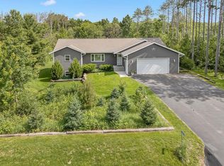 E10270 Forest Rd, Baraboo, WI 53913