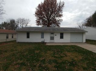 4512 Shawnee Rd, Saint Joseph, MO 64503