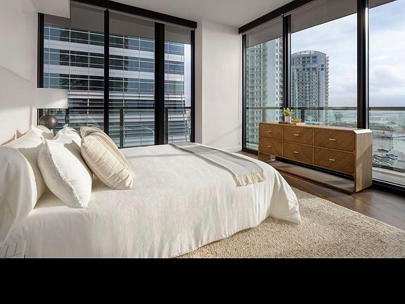 3rd image of 601 N Ashley Dr #808