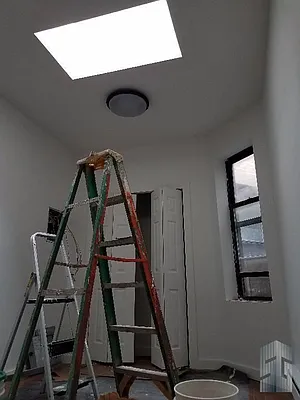 Rented by Skyline Group Real Estate | media 16