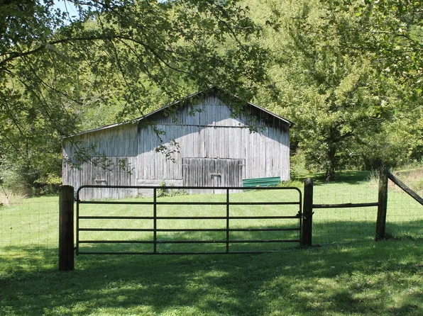 644 Webster Branch Ln, Whitleyville, TN 38588
