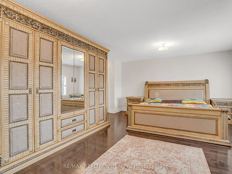 351 Brookside Rd — Photo 27
