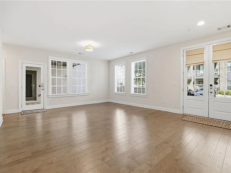 6572 Aria Village Dr — Photo 3