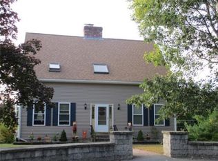 90 Hood Rd, Tewksbury, MA 01876