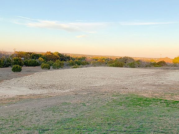 5th image of 1110 Bandera Trl